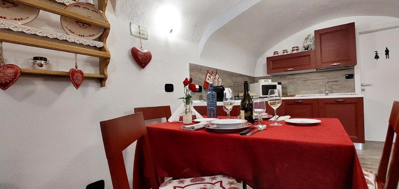 L'antica Canonica Di Casa Bernardi, Wi-fi Posto Auto Pet Friendly Apartamento