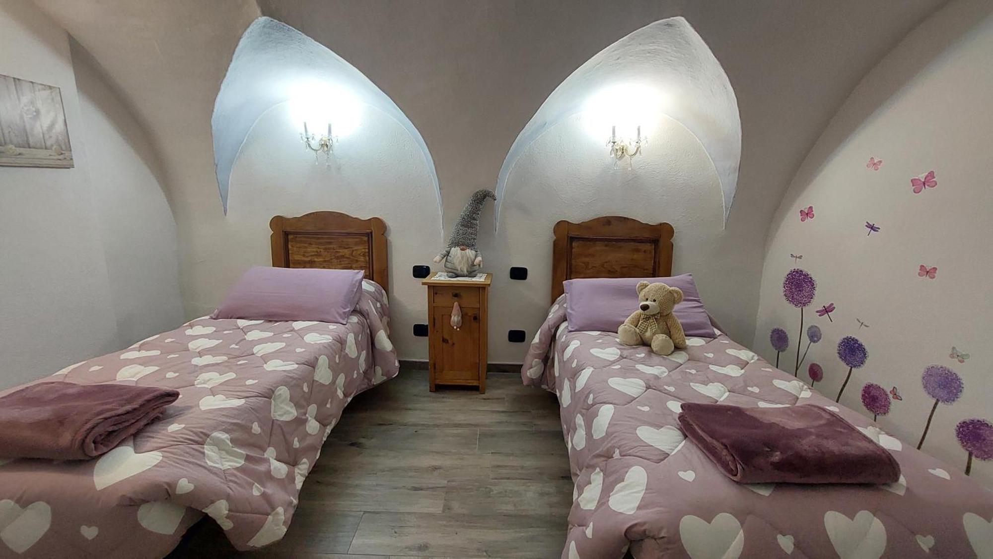 Apartment L'antica Canonica Di Casa Bernardi, Wi-fi Posto Auto Pet Friendly