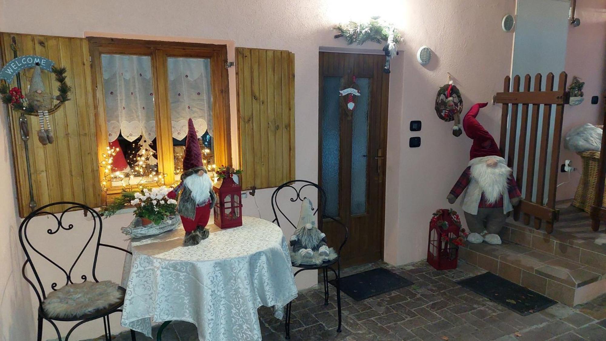 L'antica Canonica Di Casa Bernardi, Wi-fi Posto Auto Pet Friendly Apartment