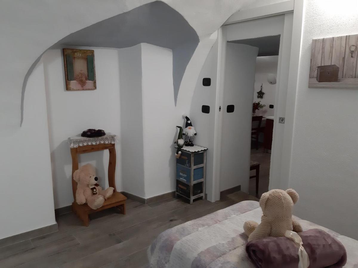 L'antica Canonica Di Casa Bernardi, Wi-fi Posto Auto Pet Friendly *